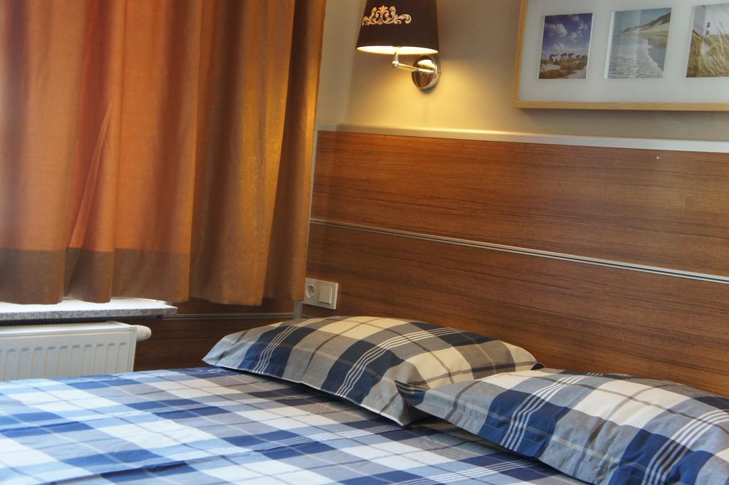 Hotel Erasmus ロッテルダム エクステリア 写真